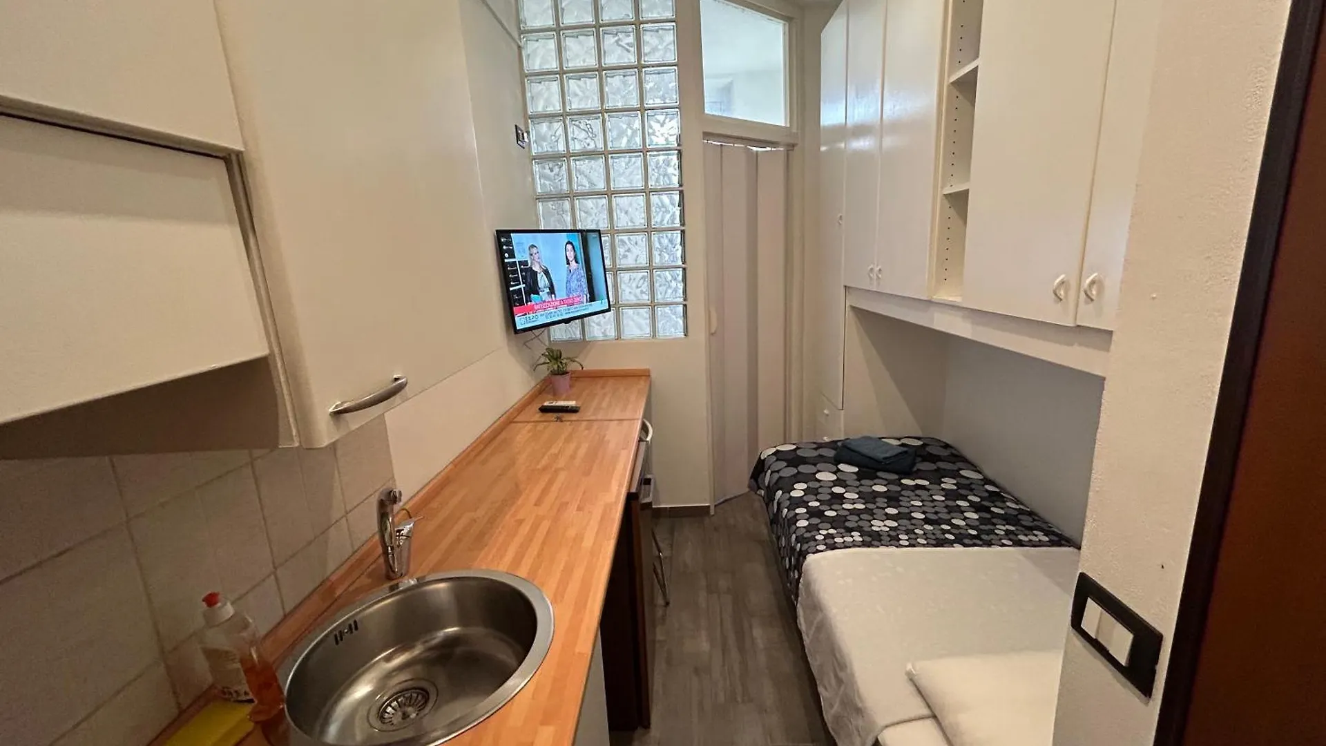 Studio In Zona Loreto Vicino Metro Mm1 E Mm2 - Lippino 米兰 公寓