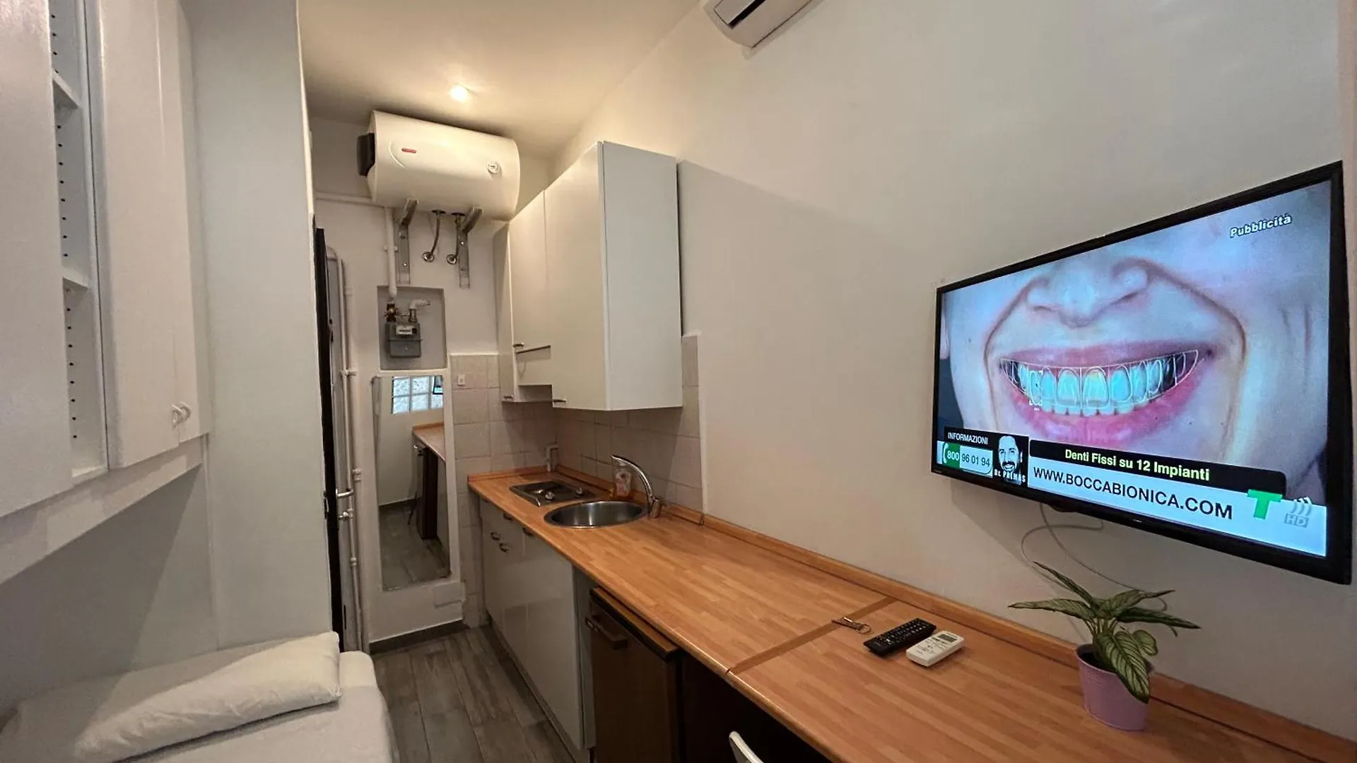 Studio In Zona Loreto Vicino Metro Mm1 E Mm2 - Lippino contacts